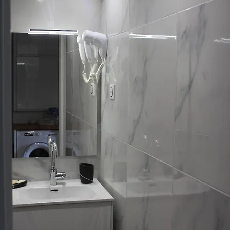 De Standing Avec Piscine Apartment *