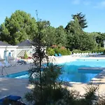 De Standing Avec Piscine Apartment *