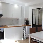 Apartment De Standing Avec Piscine