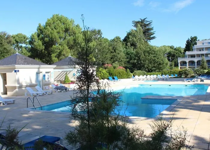 De Standing Avec Piscine Apartment *